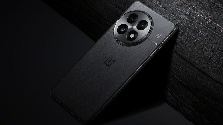 Possible OnePlus 13 models appear on IMDA, TUV, and Camera FV-5 certifications