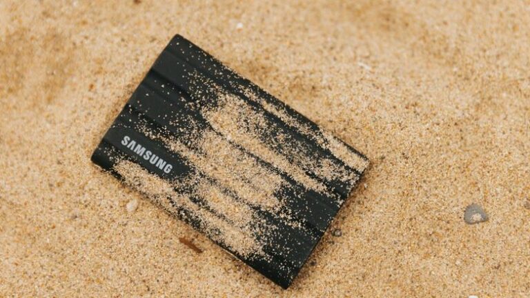 Samsung reportedly working on two rugged devices; might ditch ‘Galaxy’ branding for premium smartphones