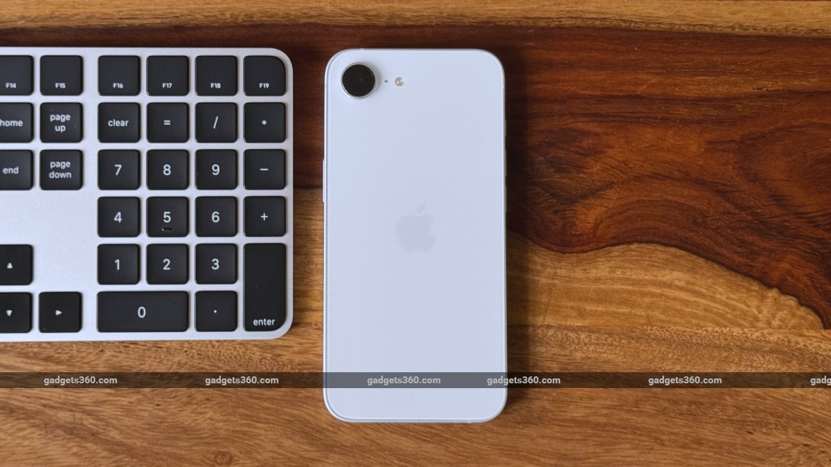 Apple iPhone 16e Review: When You Just Need an iPhone