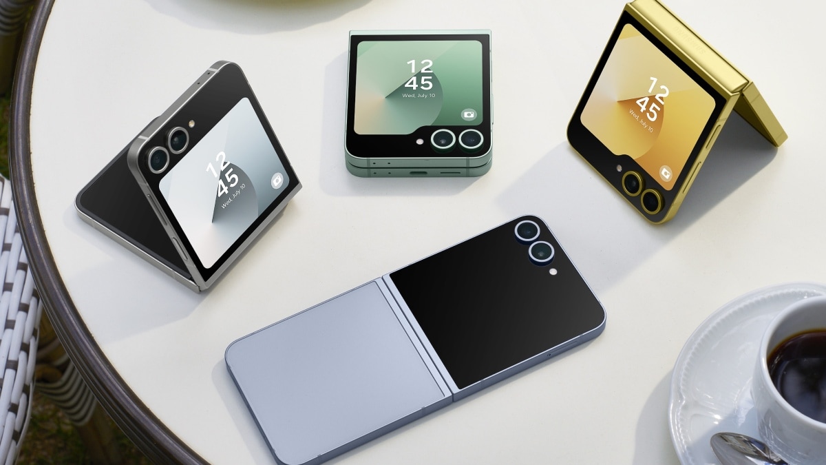 Samsung Galaxy Z Flip FE Surfaces on China