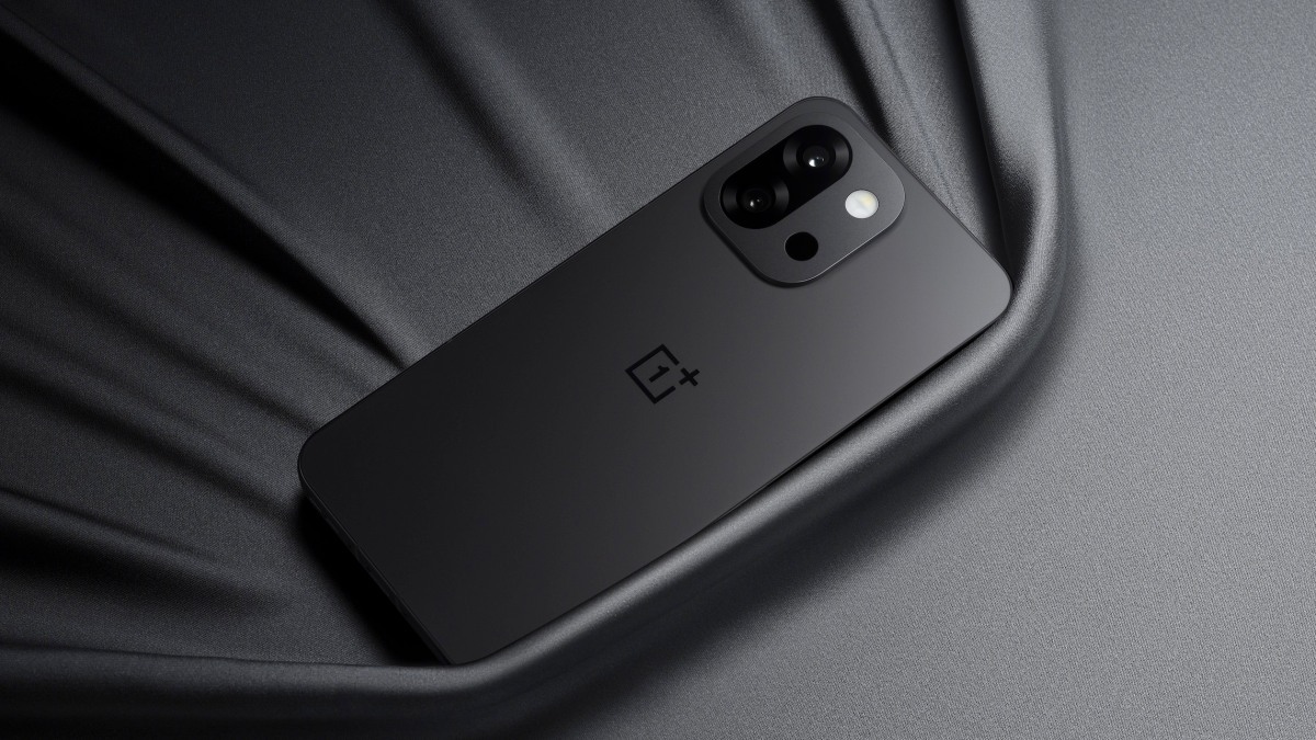 OnePlus 13T Leaked Image Shows Unique Design With Pixel-Like Camera Module