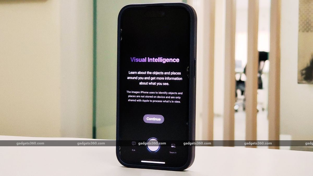 How to Use Visual Intelligence on iPhone 15 Pro, iPhone 15 Pro Max Running iOS 18.4