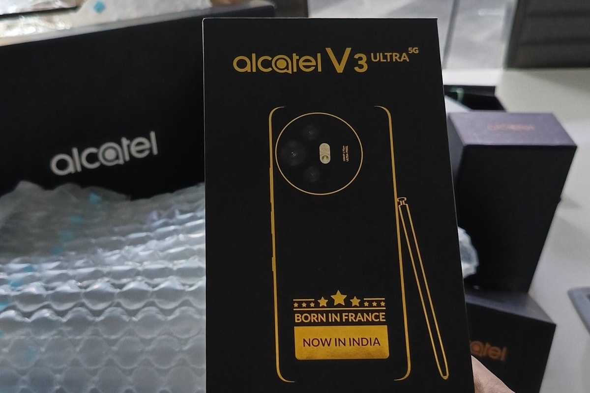 Alcatel V3 Ultra Moniker Confirmed, Retail Box Image Reveals Design, Specifications